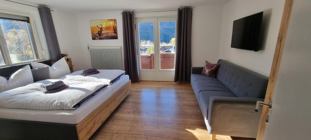 Haus Tisch Apartamento Schruns