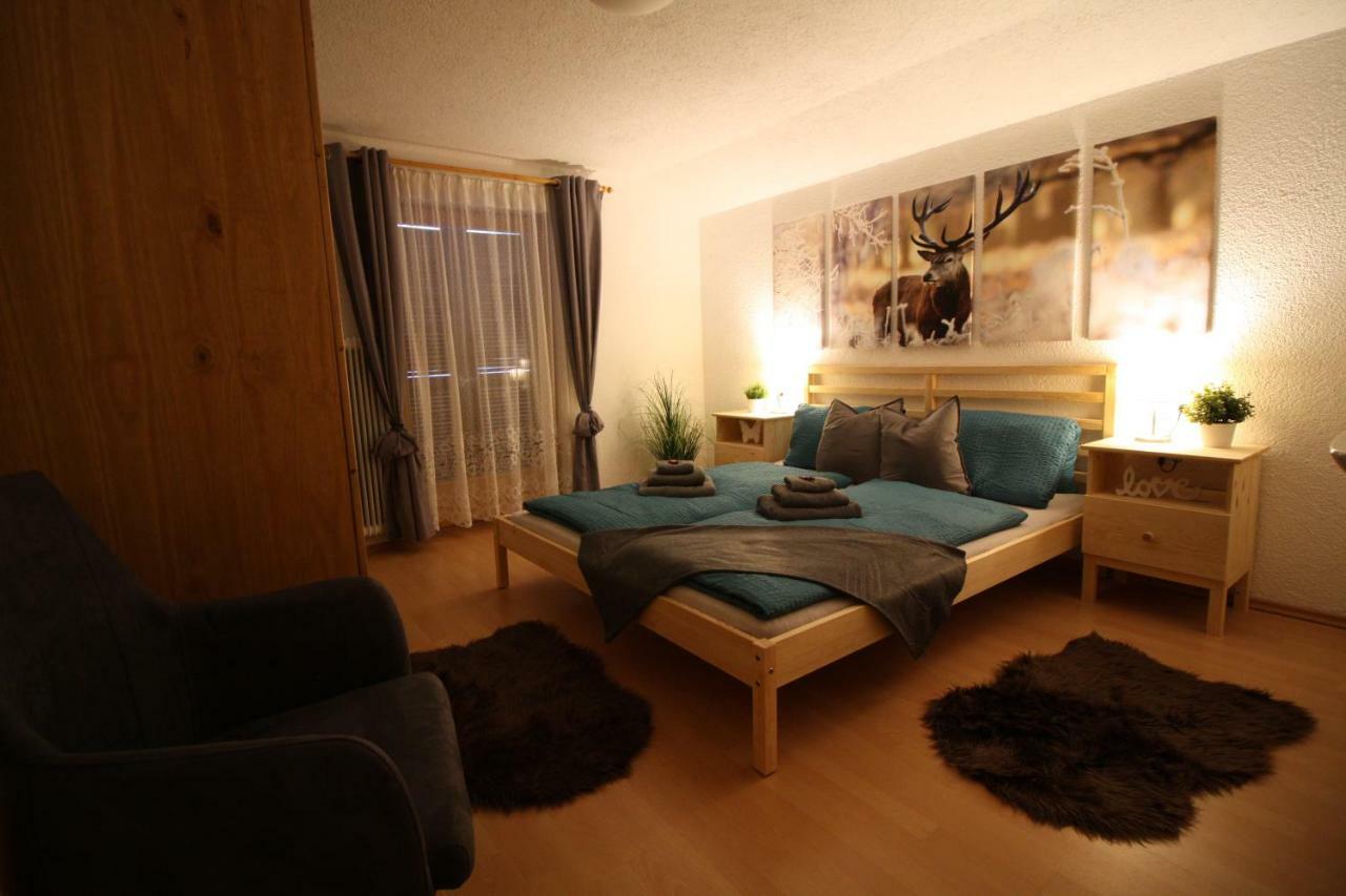 Haus Tisch Apartment